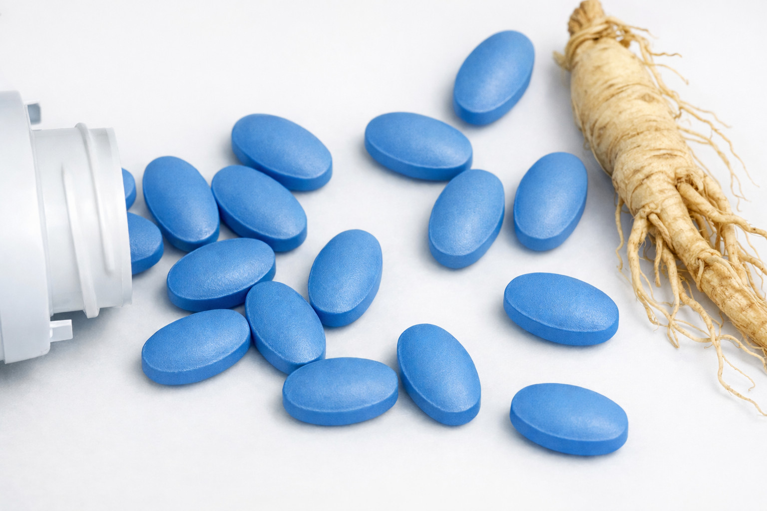 Médicaments contre l'impuissance : pilule bleue et racine de ginseng